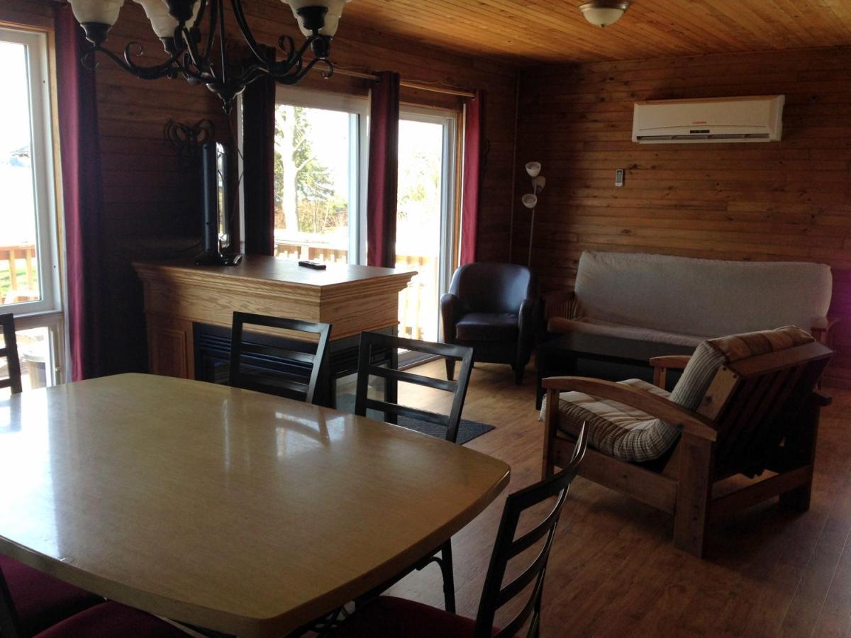 Merland Park Cottages&Motel Picton Buitenkant foto