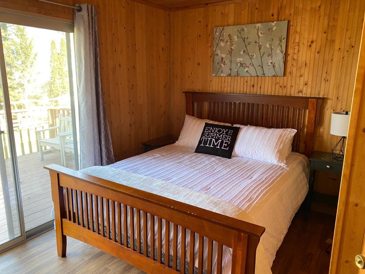 Merland Park Cottages&Motel Picton Buitenkant foto