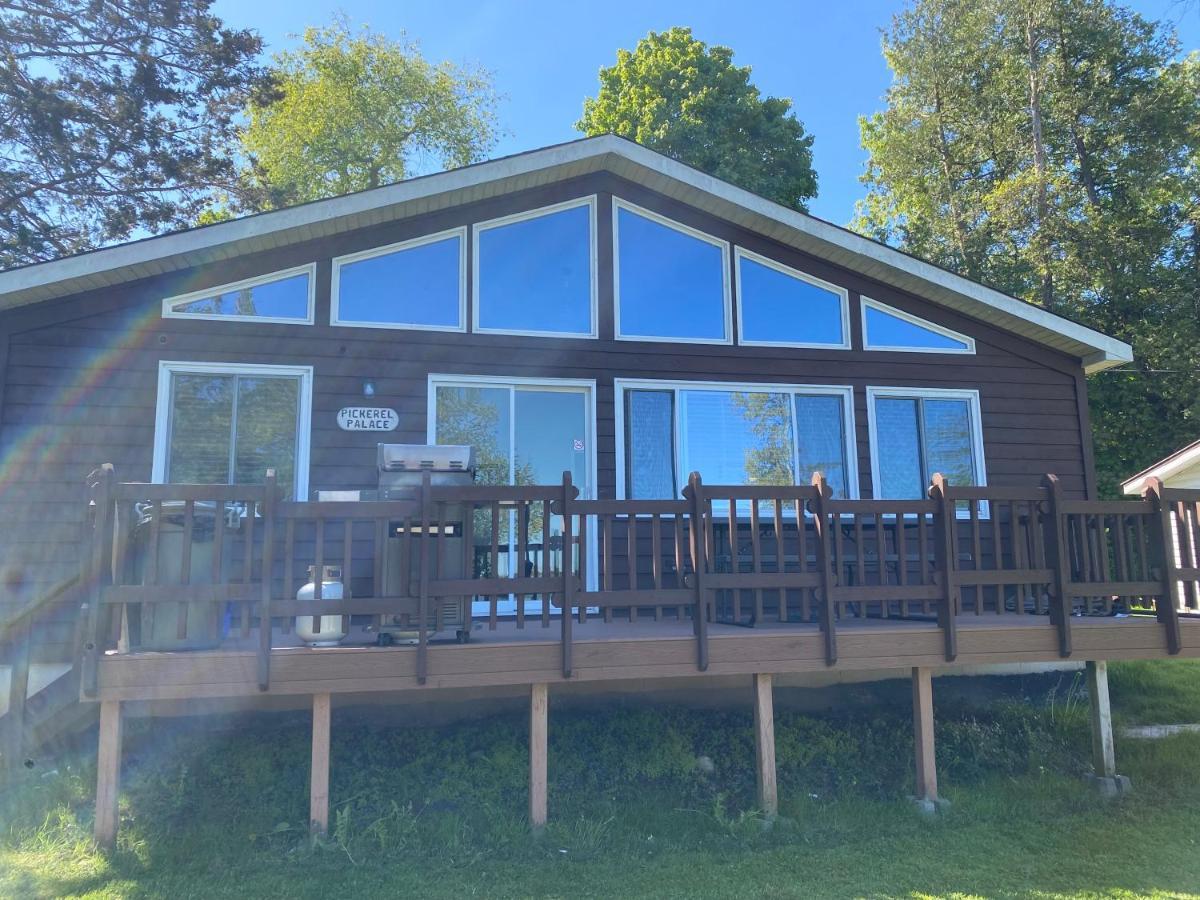 Merland Park Cottages&Motel Picton Buitenkant foto