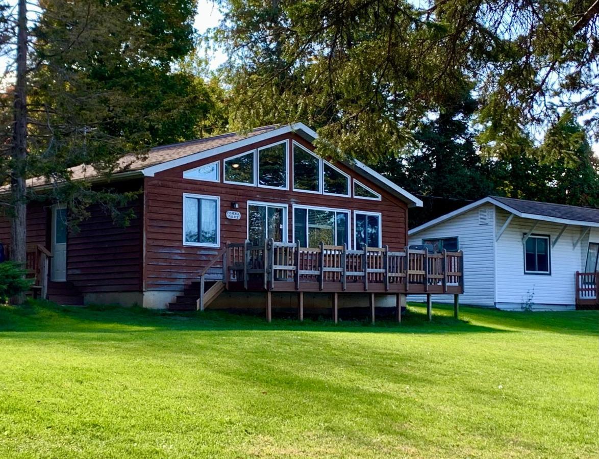 Merland Park Cottages&Motel Picton Buitenkant foto