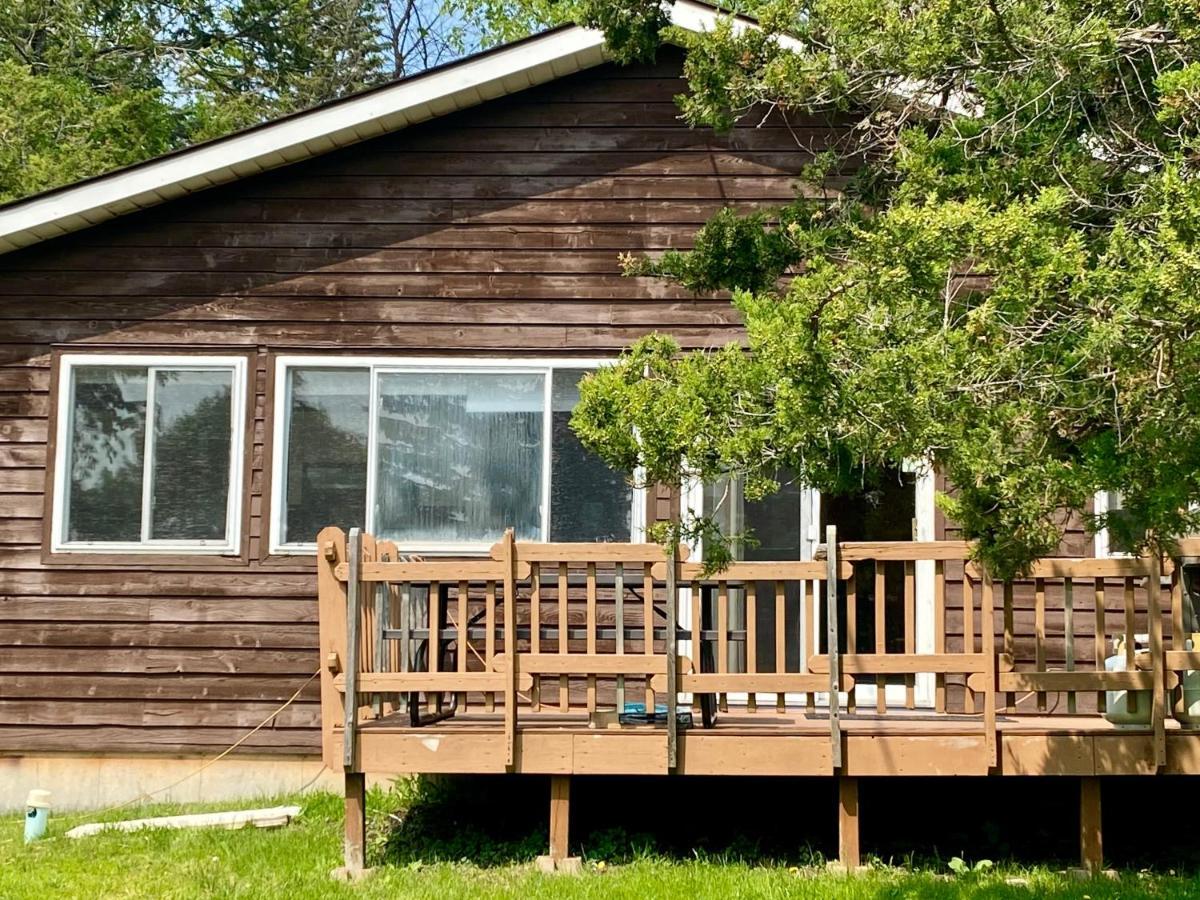 Merland Park Cottages&Motel Picton Buitenkant foto